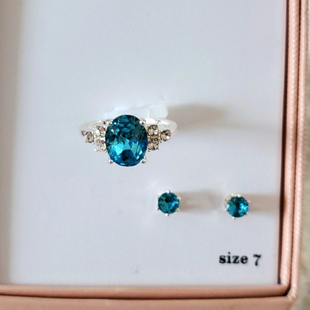 City by City Sz 7 Crystal 💍 Ring Set
